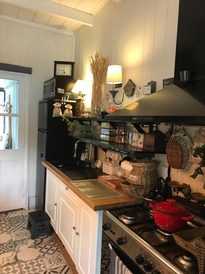 L'Atelier De Jocelyne Leilighet Beuzeville Eksteriør bilde